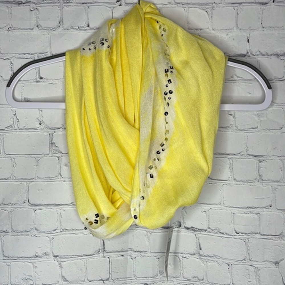 NWT INC International Concepts Yellow & White Lightweight Sequin Infinity Scarf